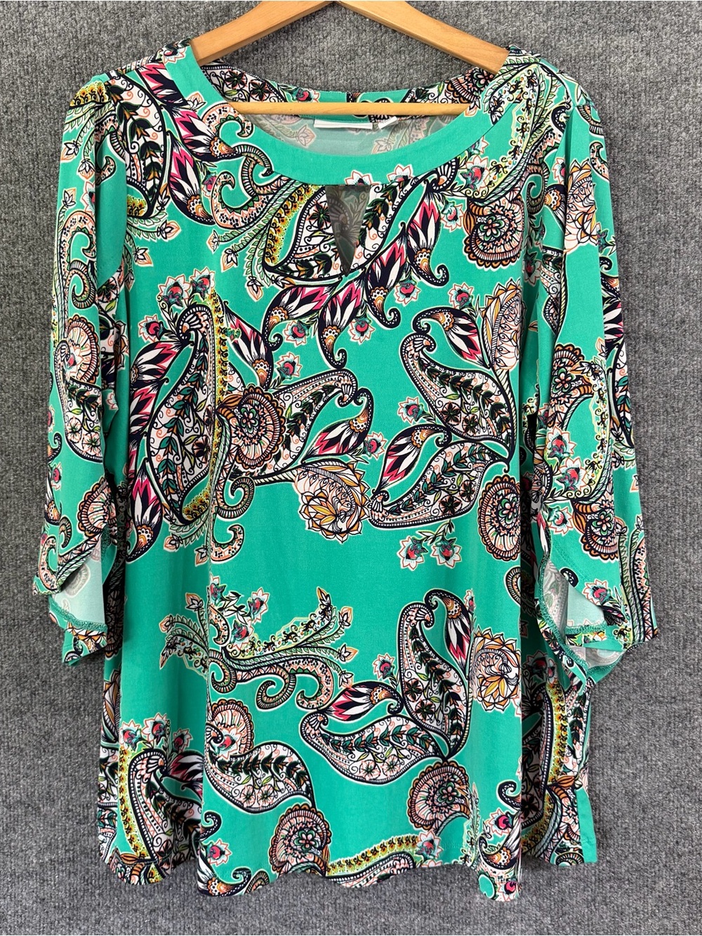 Susan Graver Womens 1X Top Liquid Knit Green Paisley Keyhole Split Sleeve Tunic